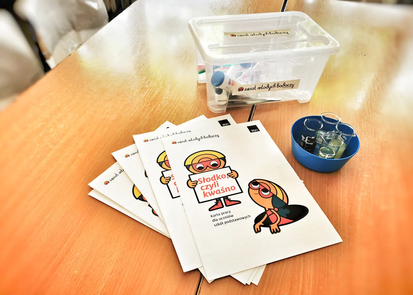 Henkel Polska ponownie zawitał z programem Świat Młodych Badaczy do szkół w Raciborzu i okolicznych miejscowościach